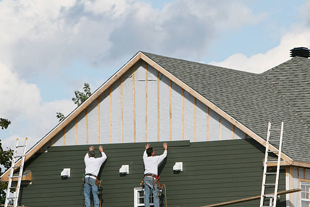 Professional Emergency Siding Repair technician working in Apple Creek, OH
